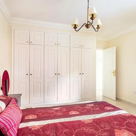 Terrazas Del Duque Sunset דירה