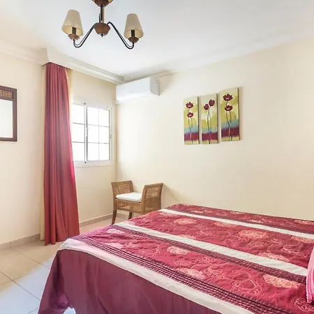 Terrazas Del Duque Sunset דירה