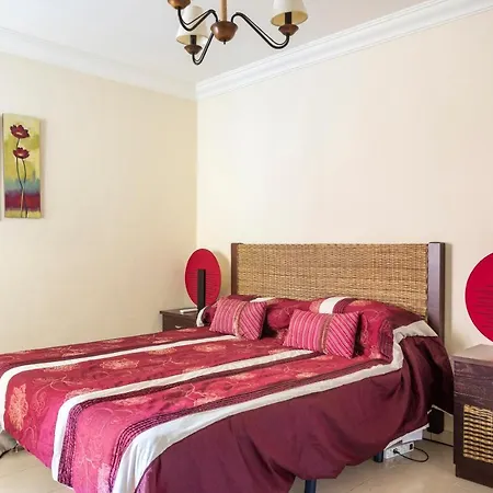 Terrazas Del Duque Sunset דירה